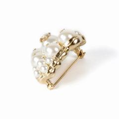 Chanel 2015 Pearl Pin Brooch - New - Cluster Gold CC Logo Charm Wide 15B