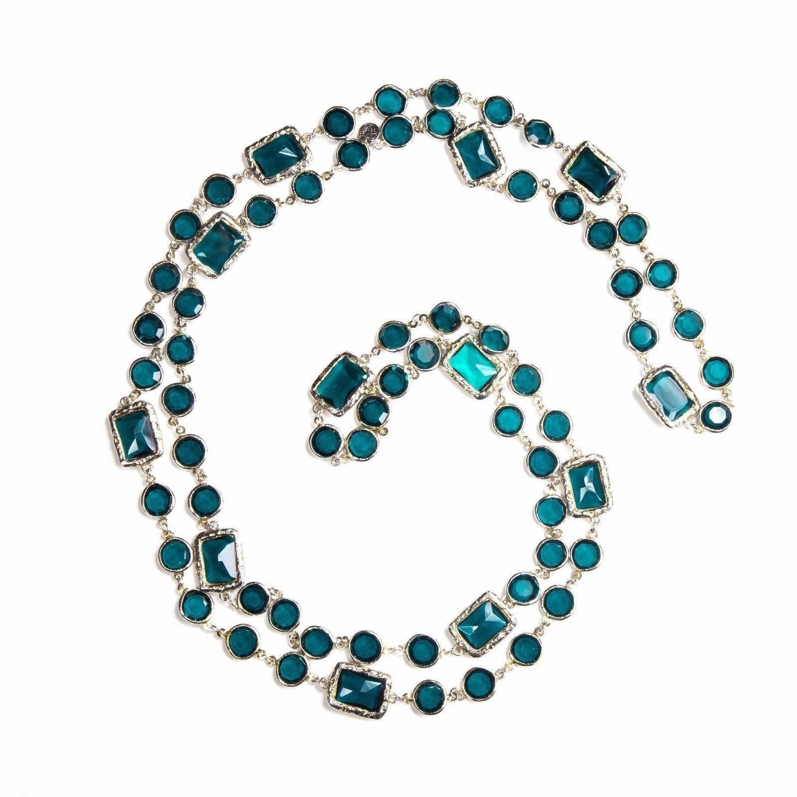 Chanel Pearl Chicklet Necklace Teal Glass Gripoix Glass Charm Sautoir Vintage In Good Condition In Prahran, Victoria