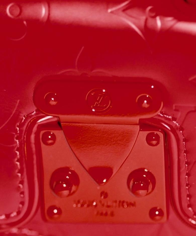 Women's Louis Vuitton Red Monogram Shoulder Bag - 