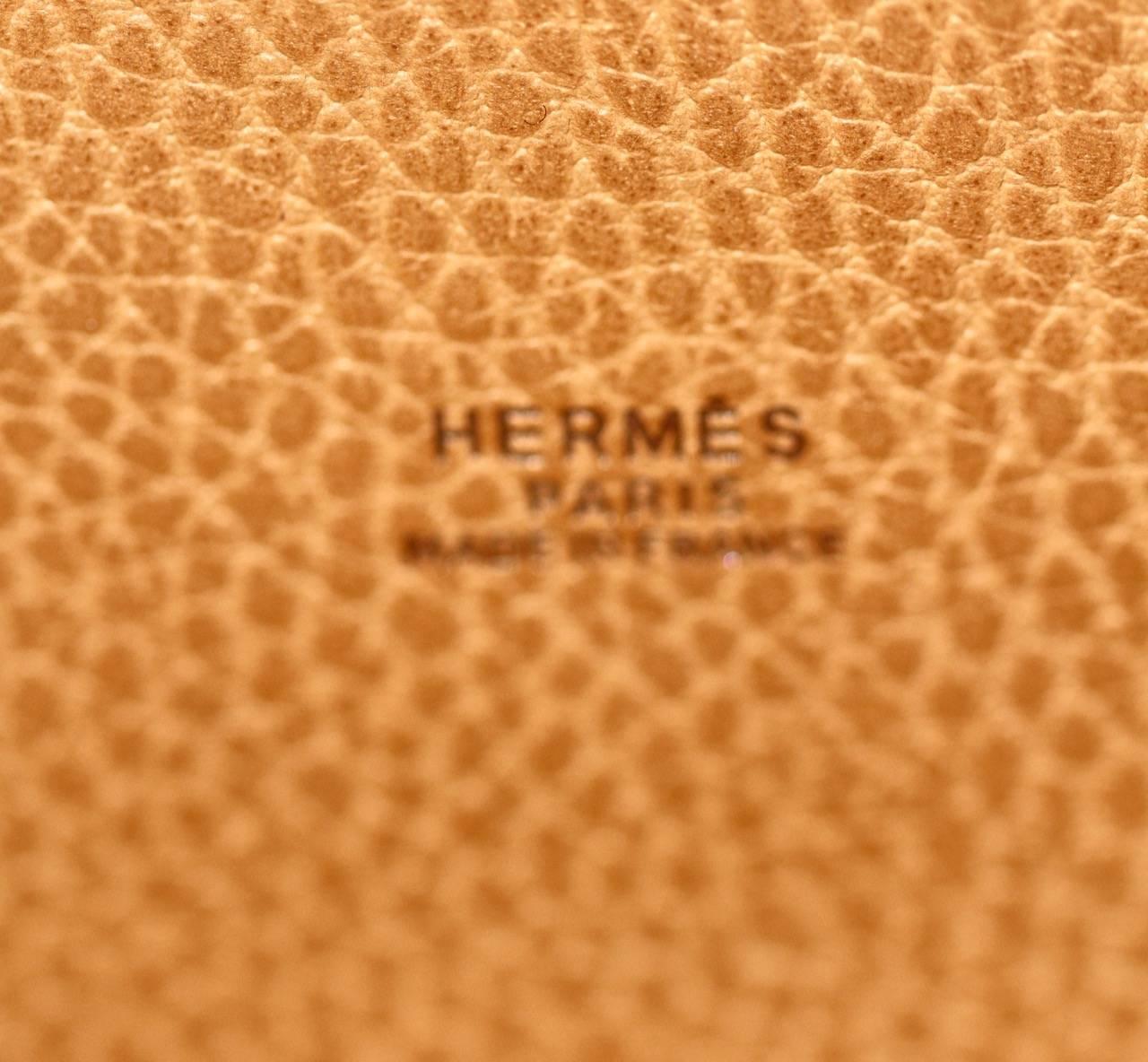 Hermes Kelly Sport Vache Liege Leather Gold Hardware - Pristine Cond In Excellent Condition In Geneva, CH
