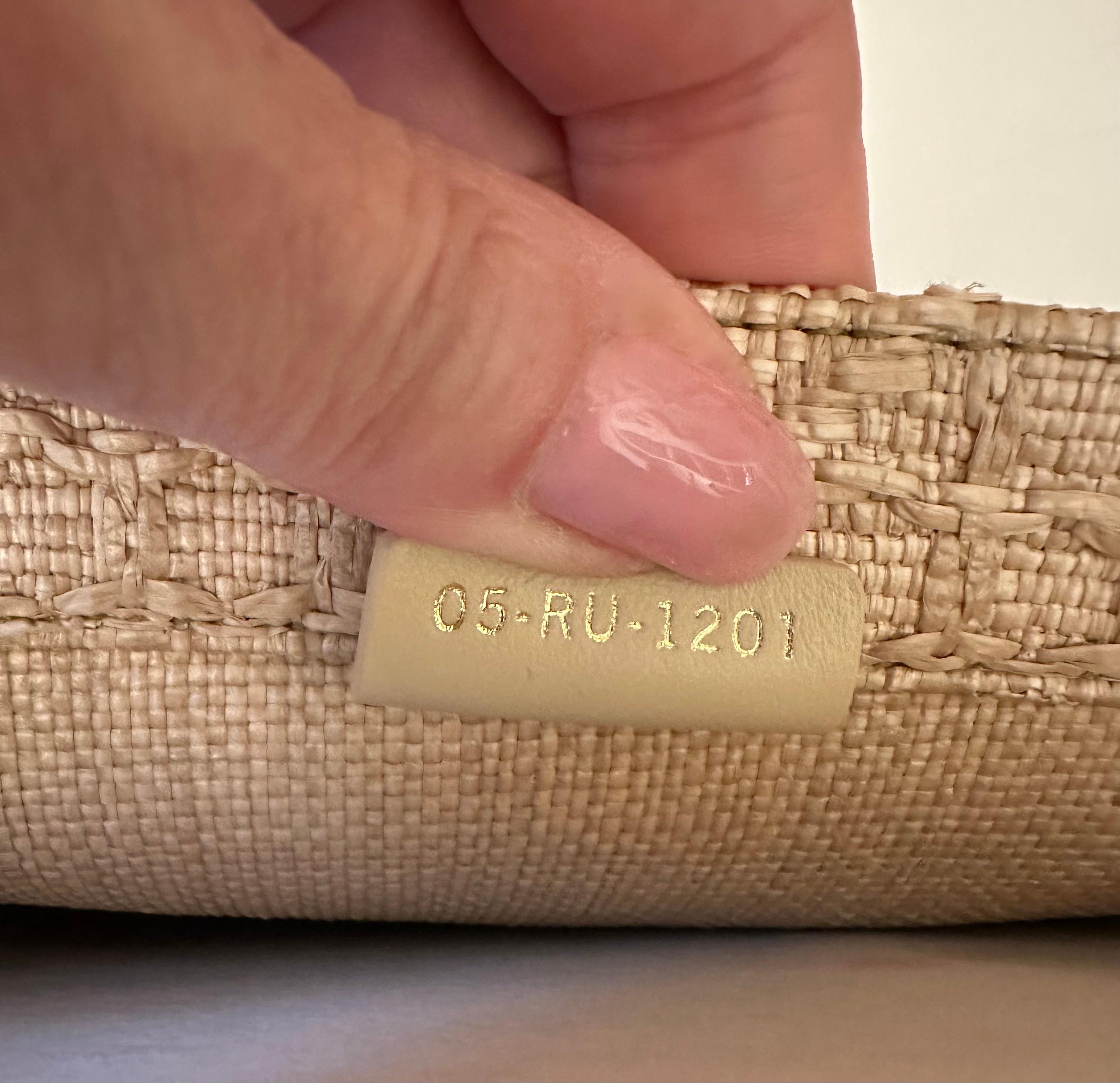 Christian Dior Nature Cannage Raffia Medium Book Tote en vente 3