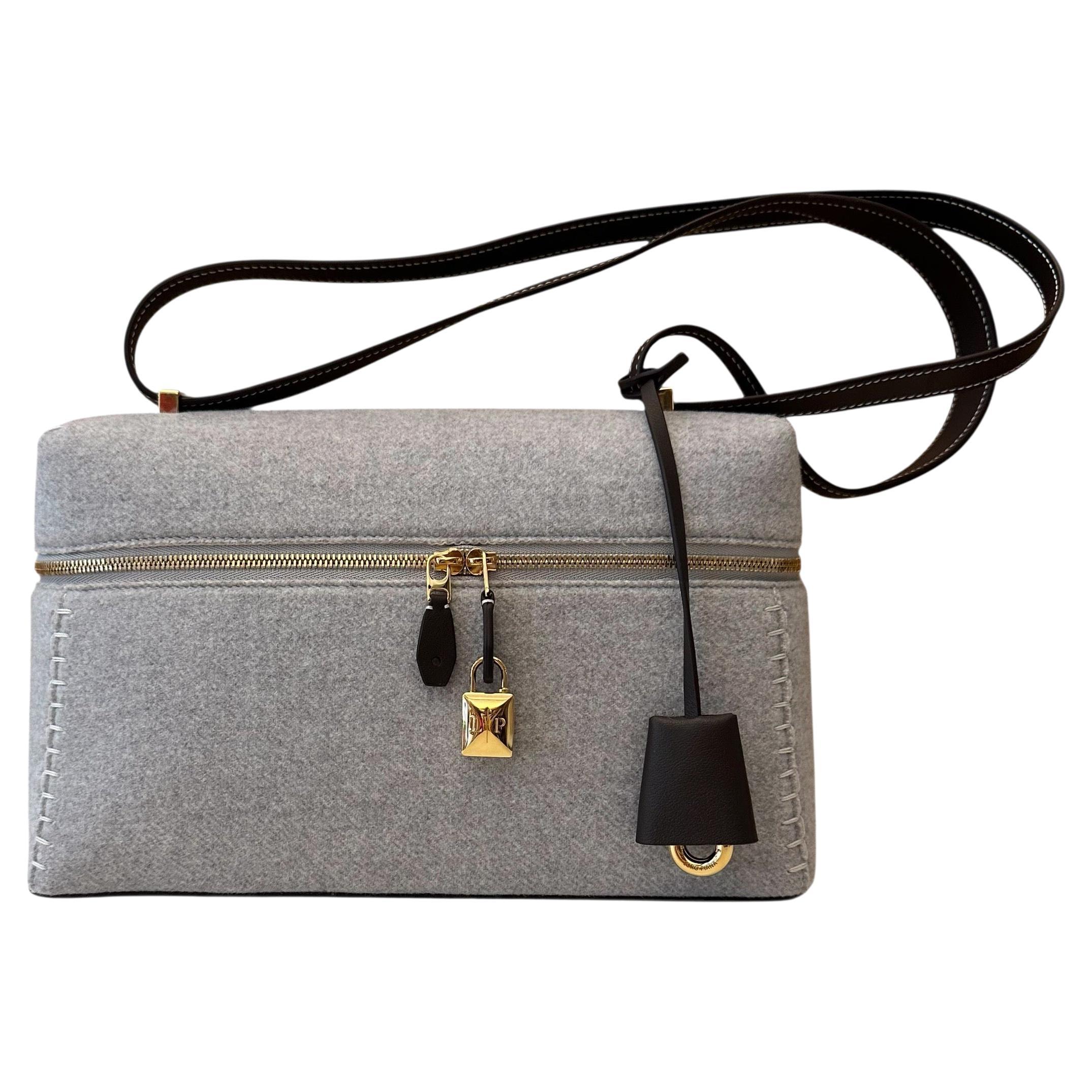 Loro Piana Gris Cachemire L27 Sac Extra en vente