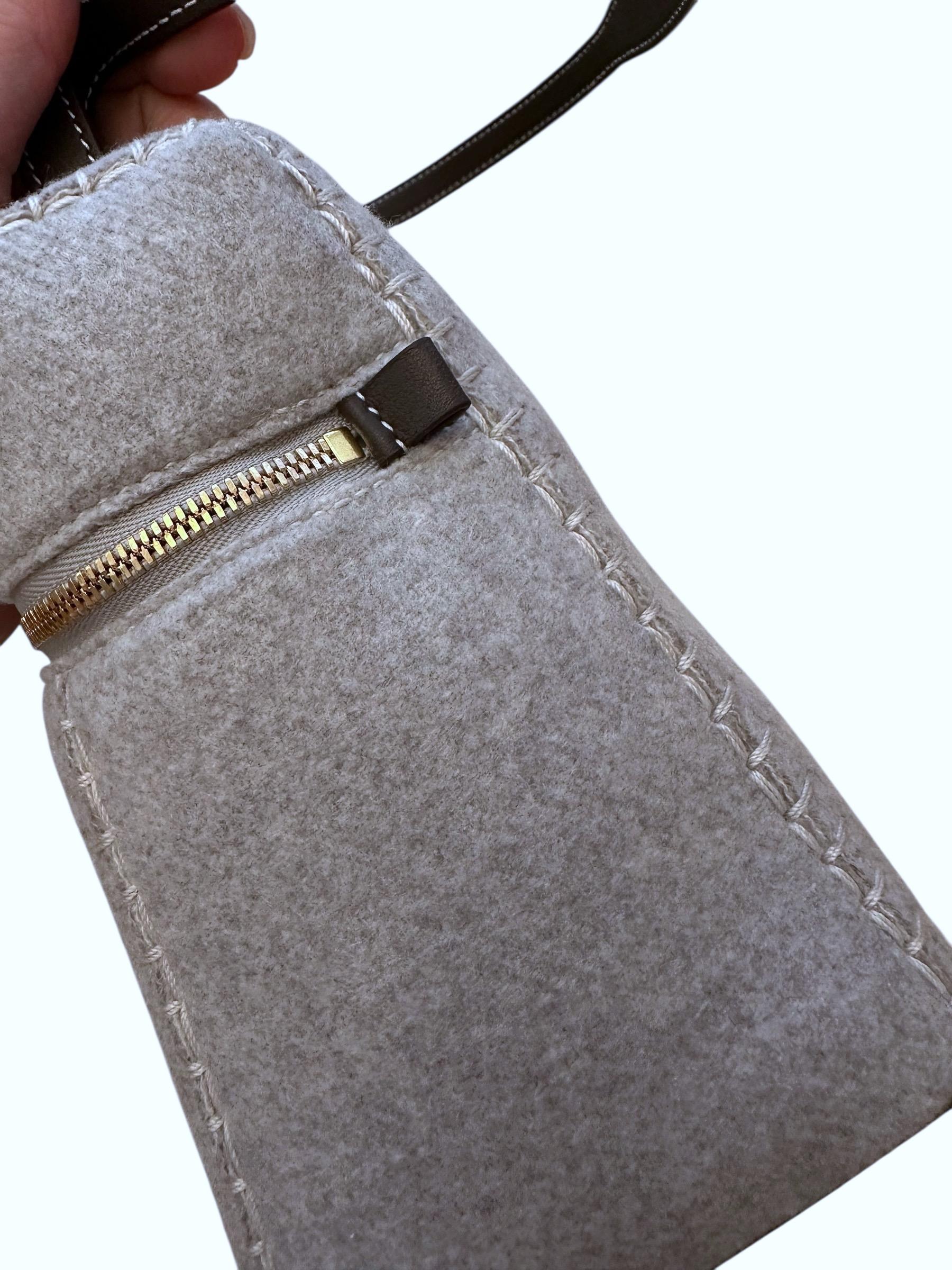 Loro Piana Gris Cachemire L27 Sac Extra Unisexe en vente