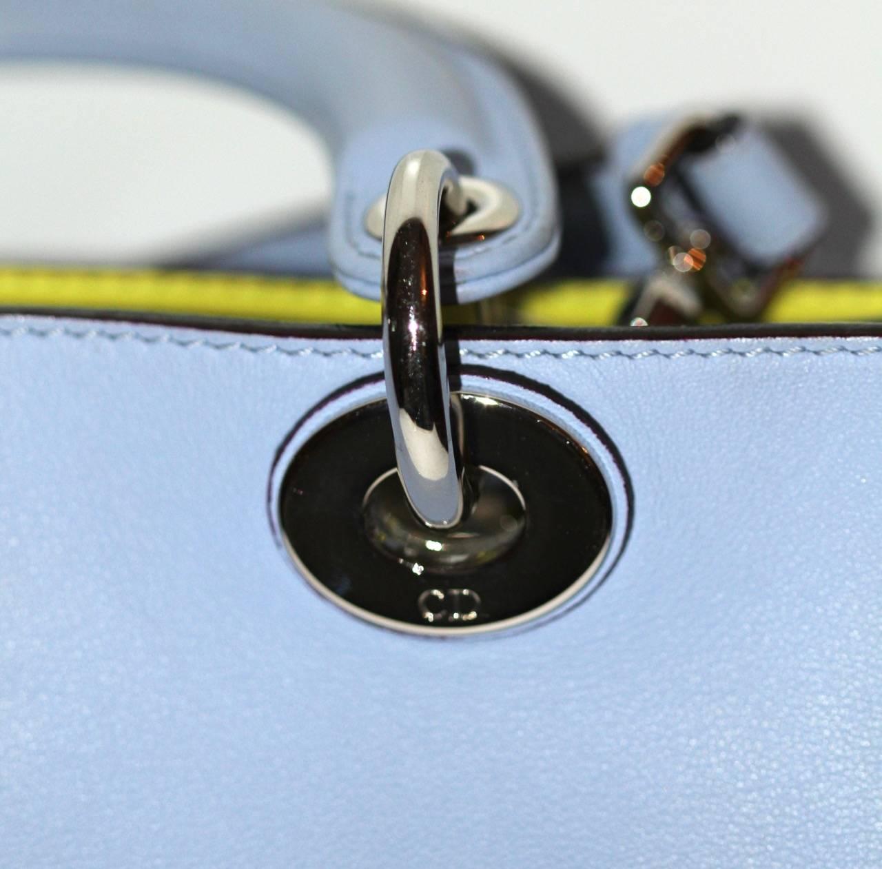 Christian Dior Small Diorissimo Bag Bicolore Soft Calfskin Leather In Good Condition In Geneva, CH