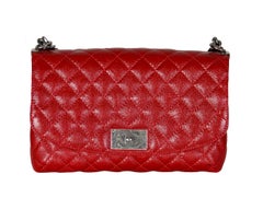 CHANEL Shiny Red Grained Leather Messenger Bag