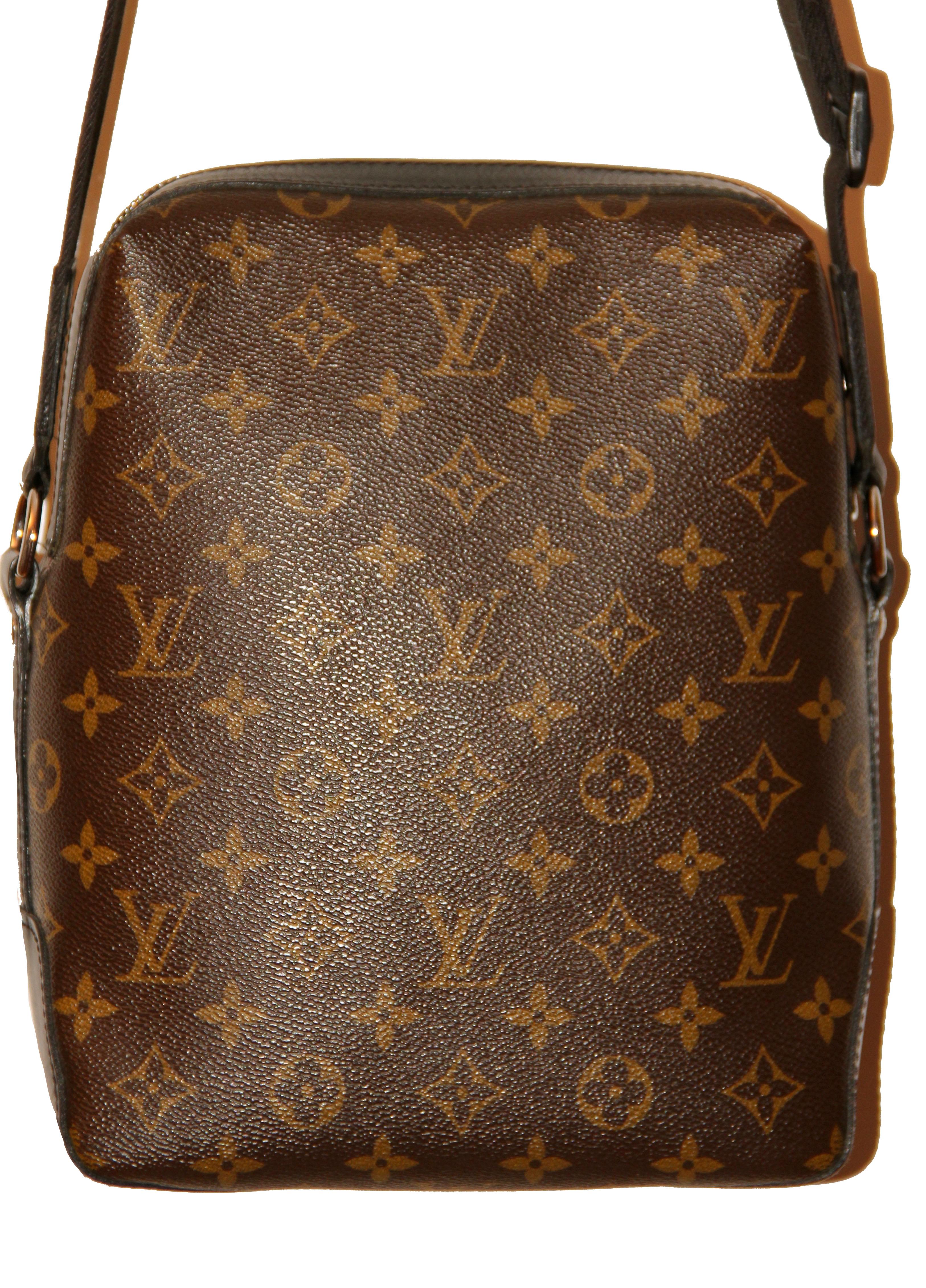 Louis Vuitton Monogram Macassar Canvas Torres Messenger Bag In New Condition In Geneva, CH