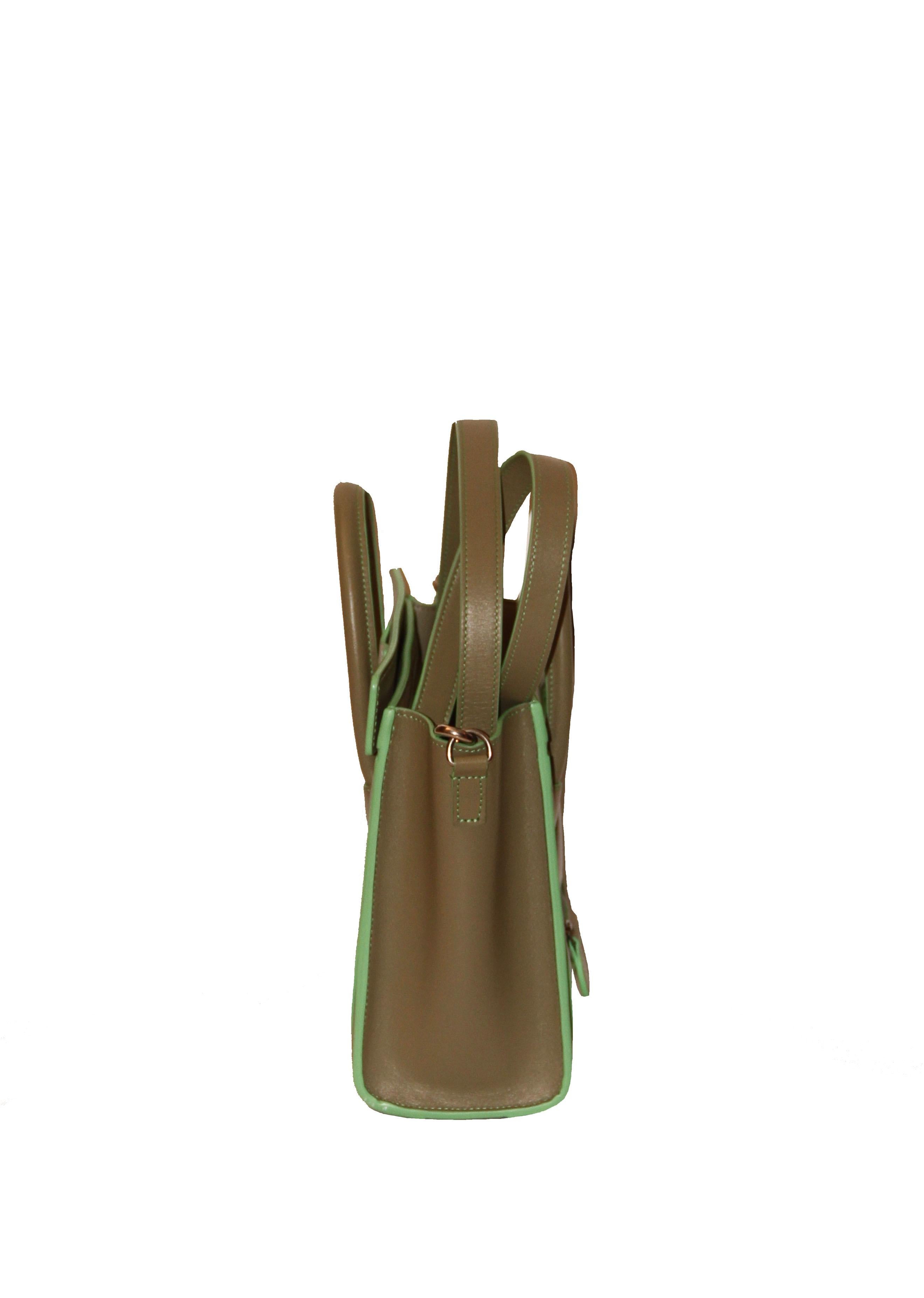Marron Celine - Sac de voyage Nano en cuir kaki clair