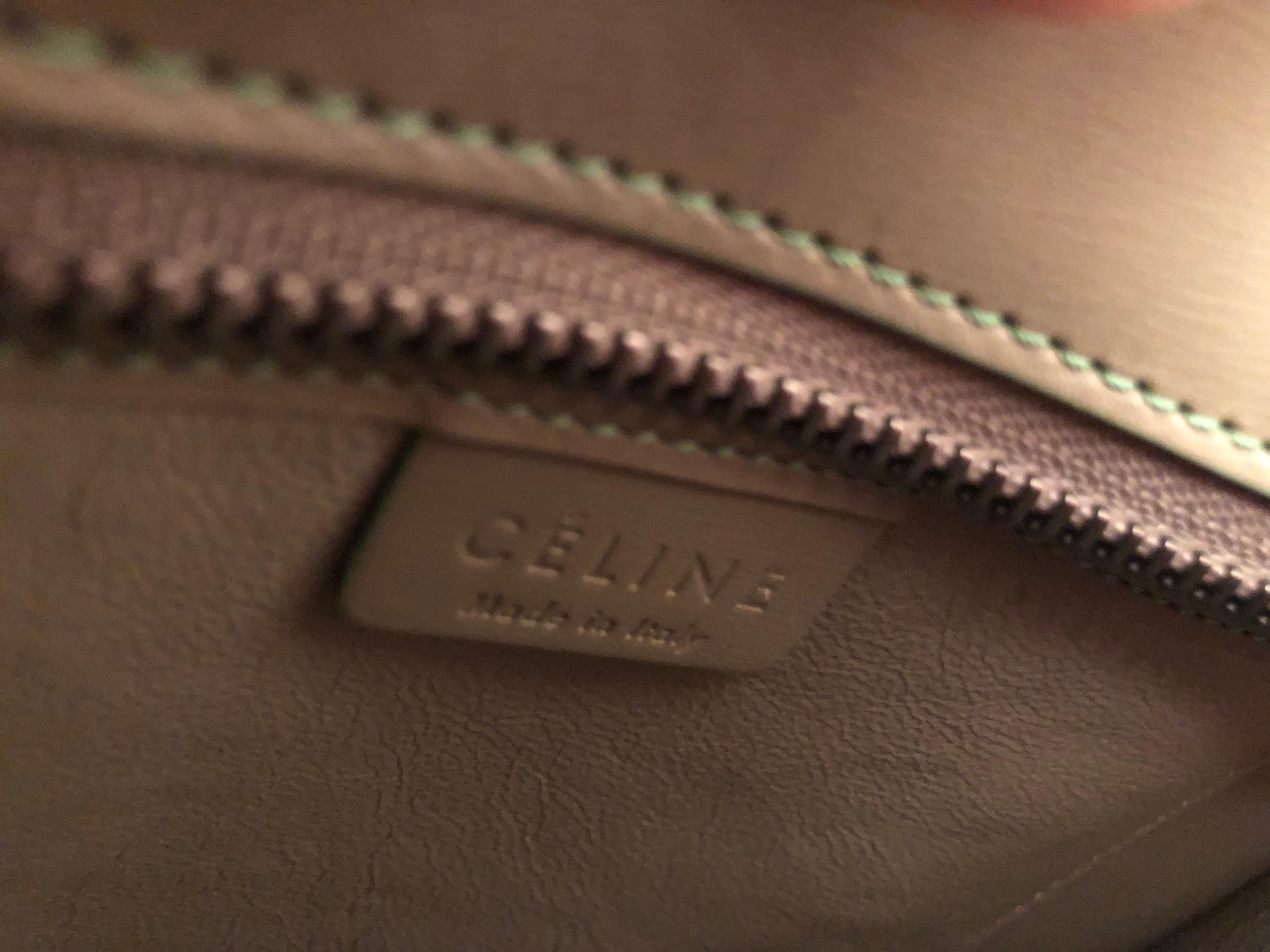 Celine - Sac de voyage Nano en cuir kaki clair 7