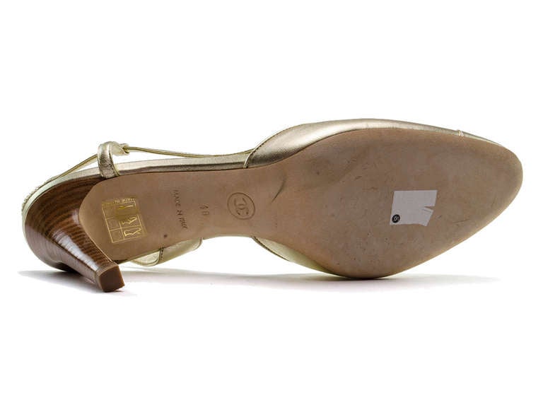 Chanel Gold Leather D'Orsay Slingback Heels In New Condition For Sale In San Diego, CA