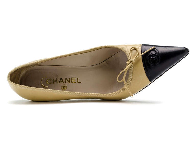 Chanel Leather Colorblocked Pointed Heels For Sale 1