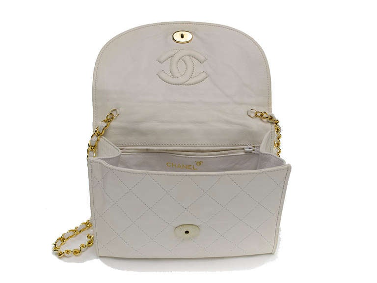 Chanel Vintage Lambskin Tassel Flap Bag For Sale 2