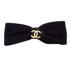 Chanel Vintage Black Velvet Hair Clip