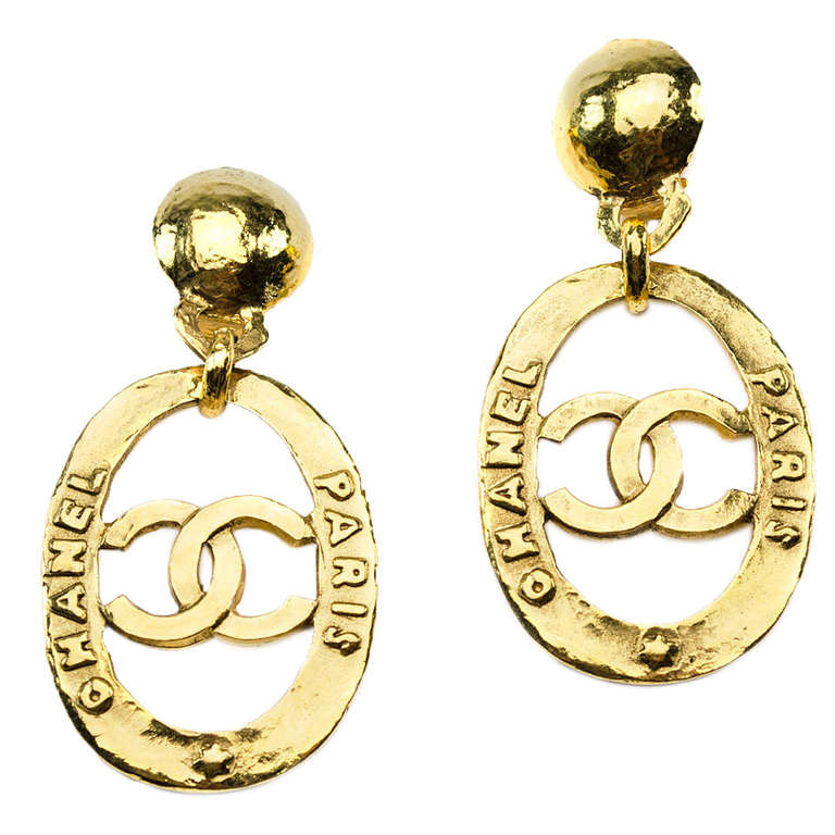 Rare Chanel Vintage Oval Earrings For Sale at 1stDibs