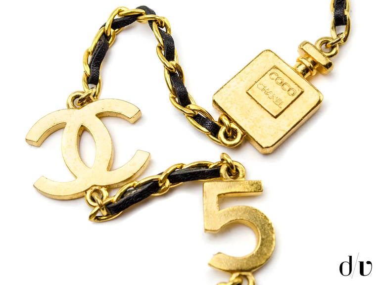 Chanel Vintage Motif Necklace In Excellent Condition For Sale In San Diego, CA
