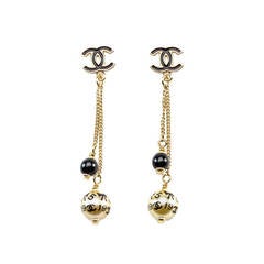 Chanel 19 5 Black Ivory Dangle Faux Pearl Earrings