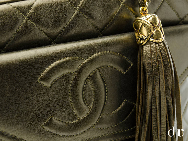 Women's Chanel Vintage Camera Bag