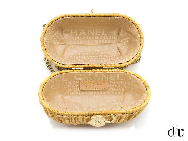 Chanel Rare Divers Sac Bag 3