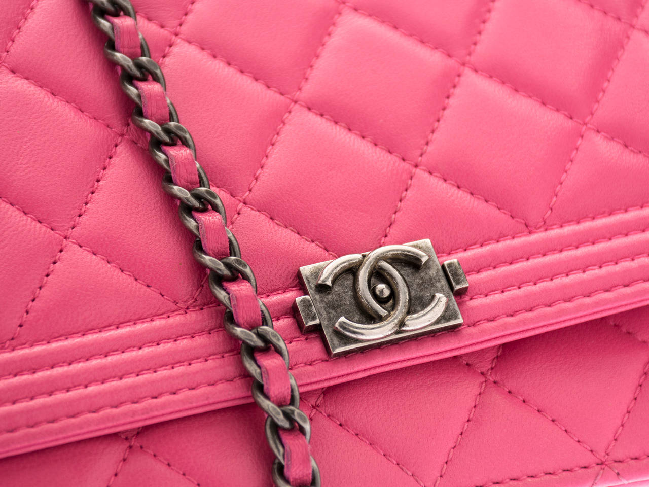 Chanel Pink Boy WOC Wallet on Chain Bag In Excellent Condition For Sale In San Diego, CA