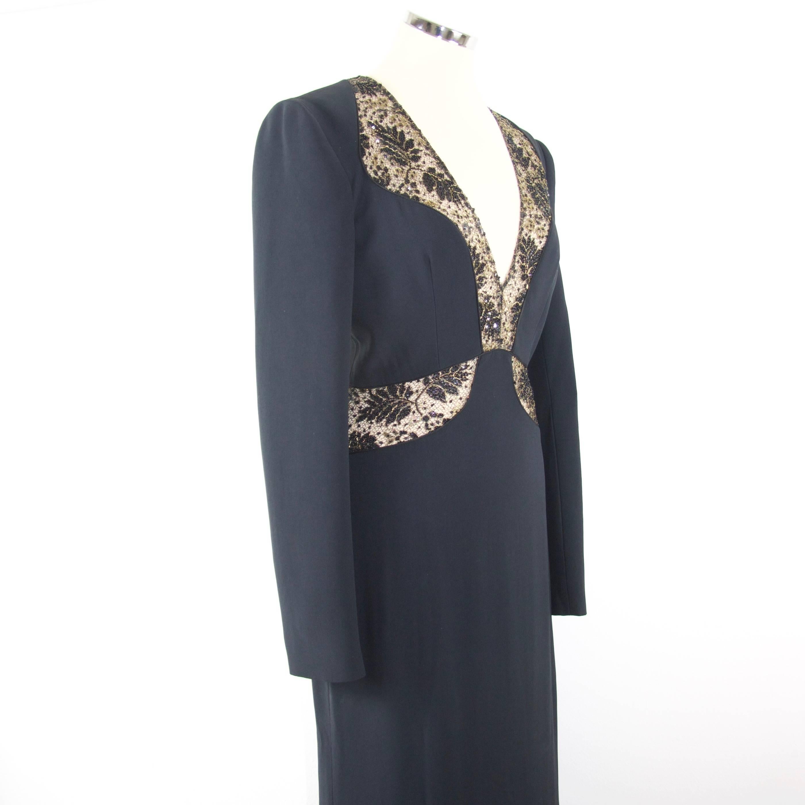 Alexander McQueen
Black evening dress with old gold and black lace detail
New with tags from 2014

Size: EU Italian 40

Fabric: 50% Acetate, 50% Rayon
