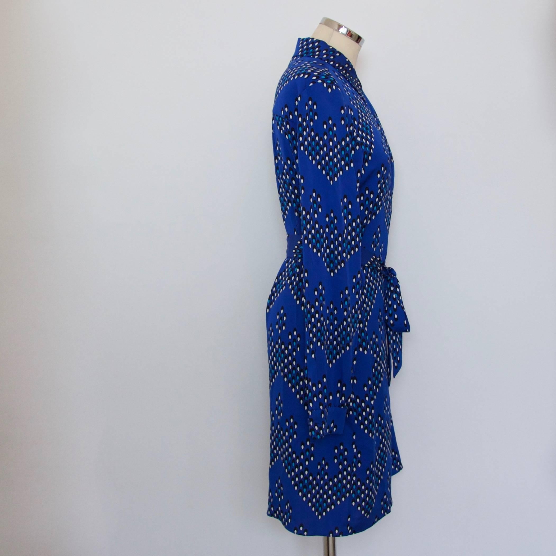 Diane Von Furstenberg blue dress  In Good Condition For Sale In London, GB