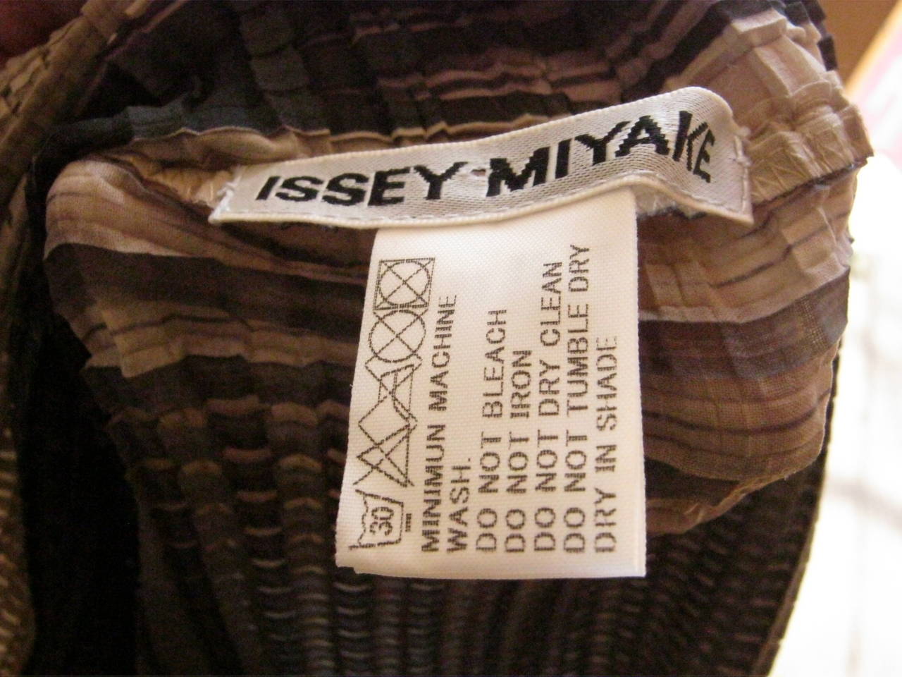 Black Issey Miyake two-tone Top Size 2