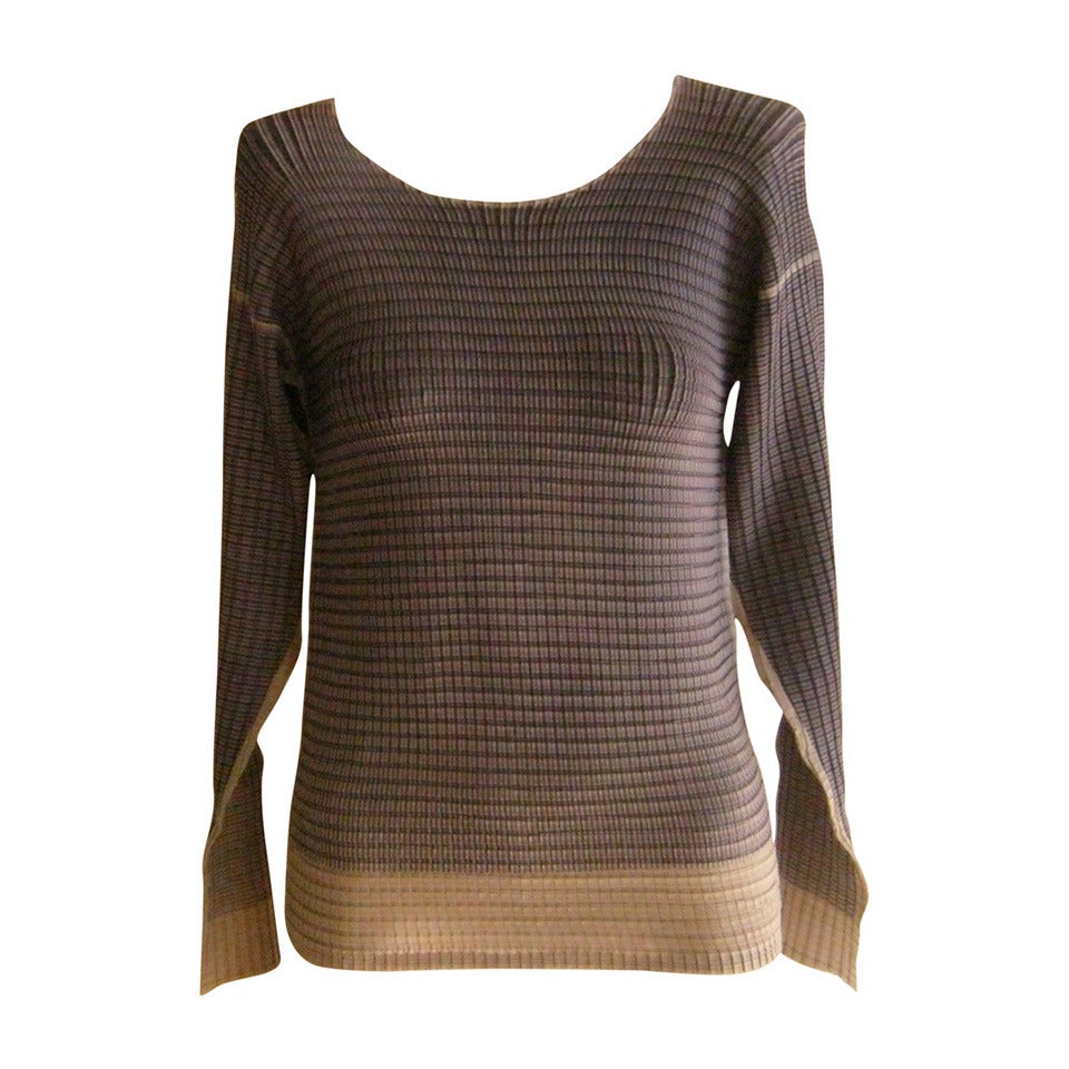 Issey Miyake two-tone Top Size 2