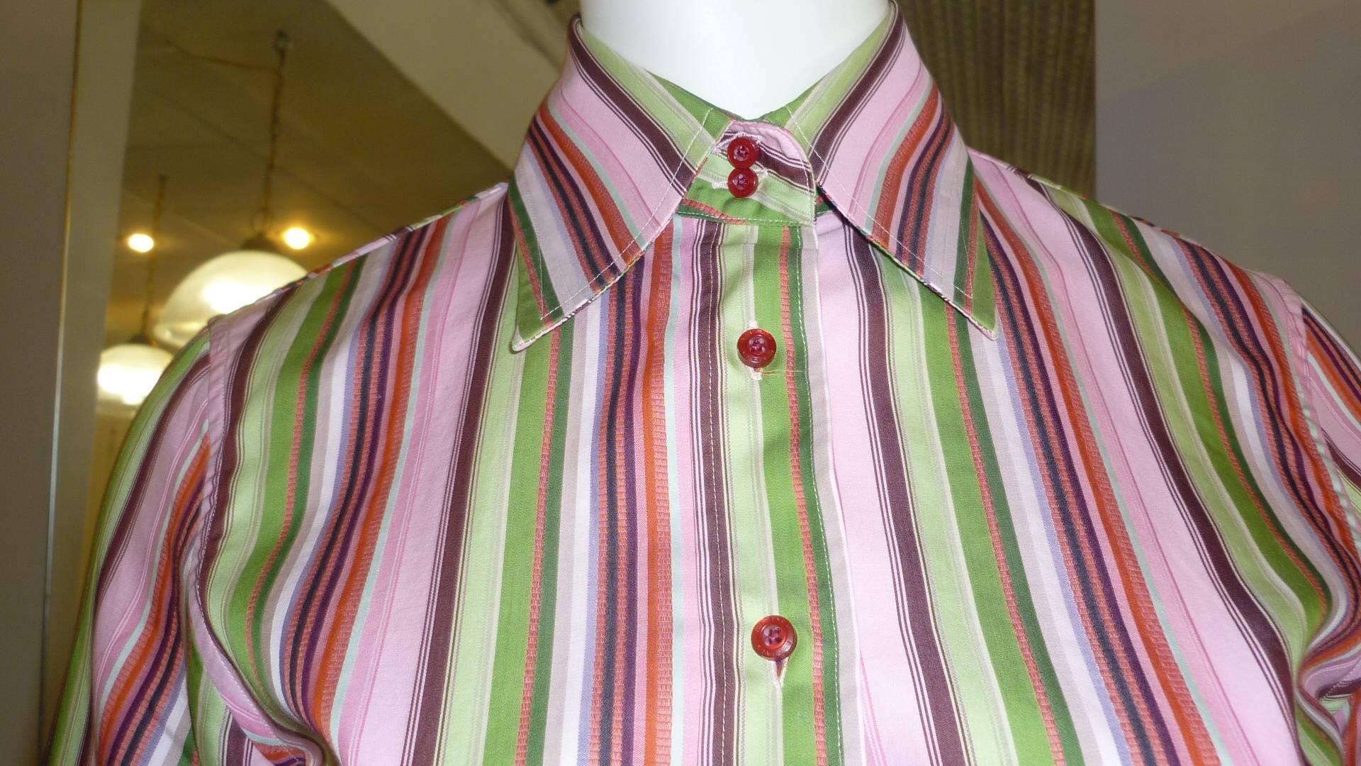 Nice fitted cotton shirt with 