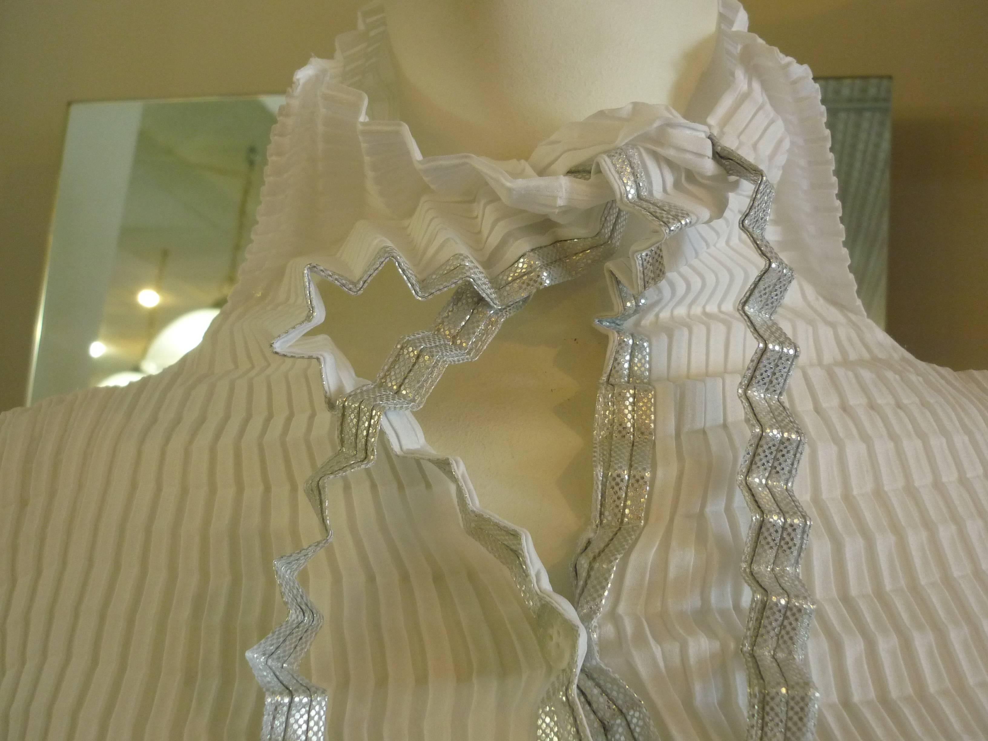 Women's Issey Miyake White Blouse with Silver Trim 
