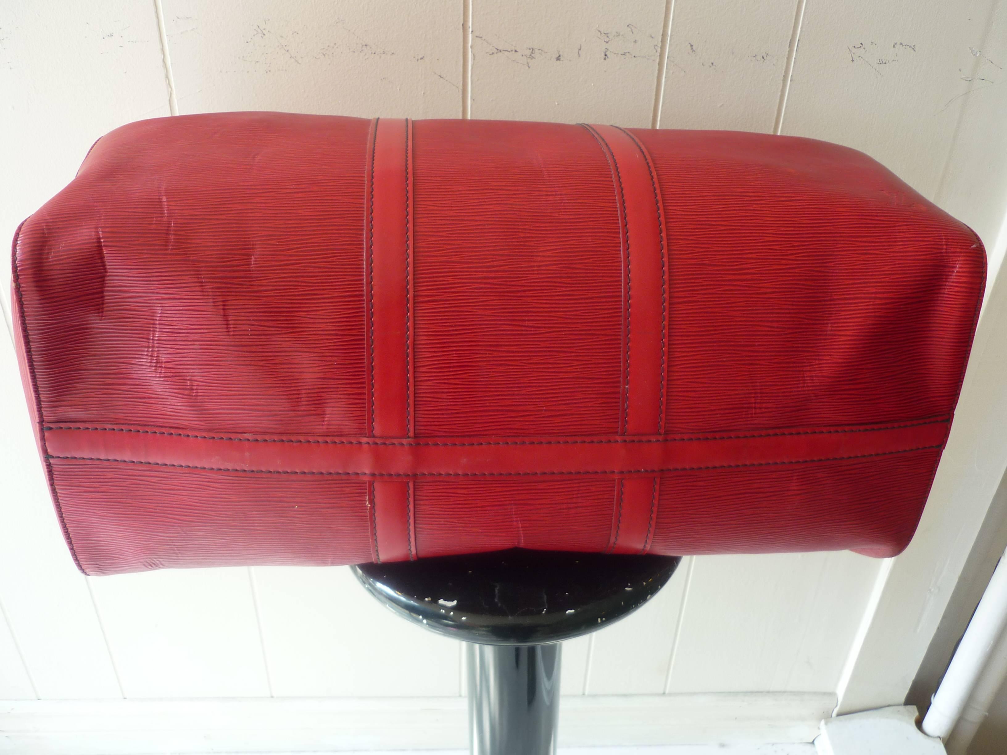 1989 Louis Vuitton 55 Red Epi Leather Travel Bag VI8910 1