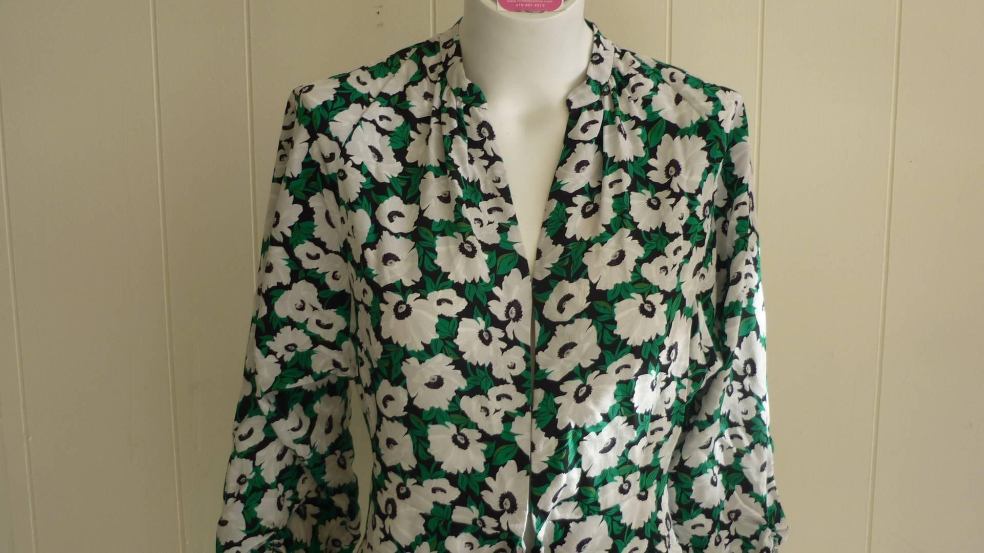 2016 Stella McCartney Silk Floral Print Jumpsuit NWT 38 (ITL) In New Condition In Port Hope, ON