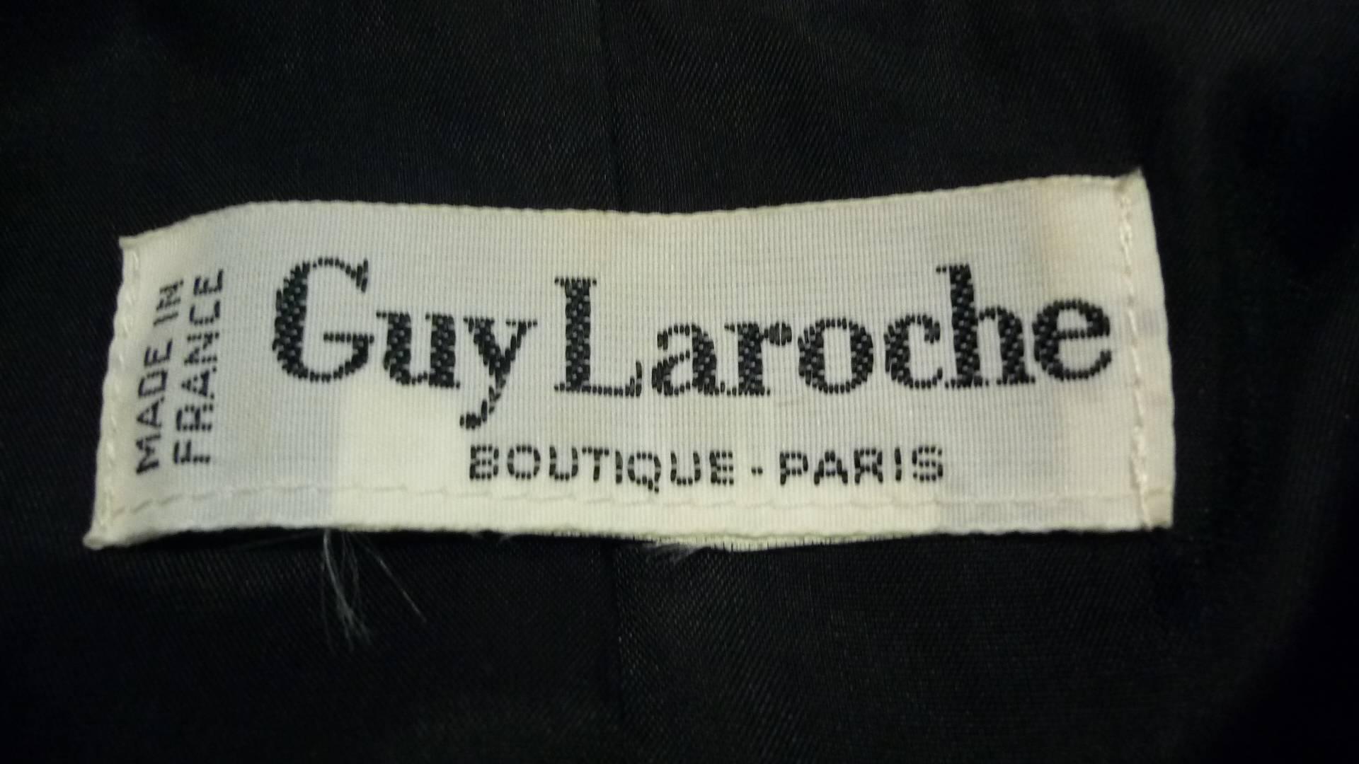 1980s Guy Laroche Grey Wool Skirt Suit (38 Fr) 3