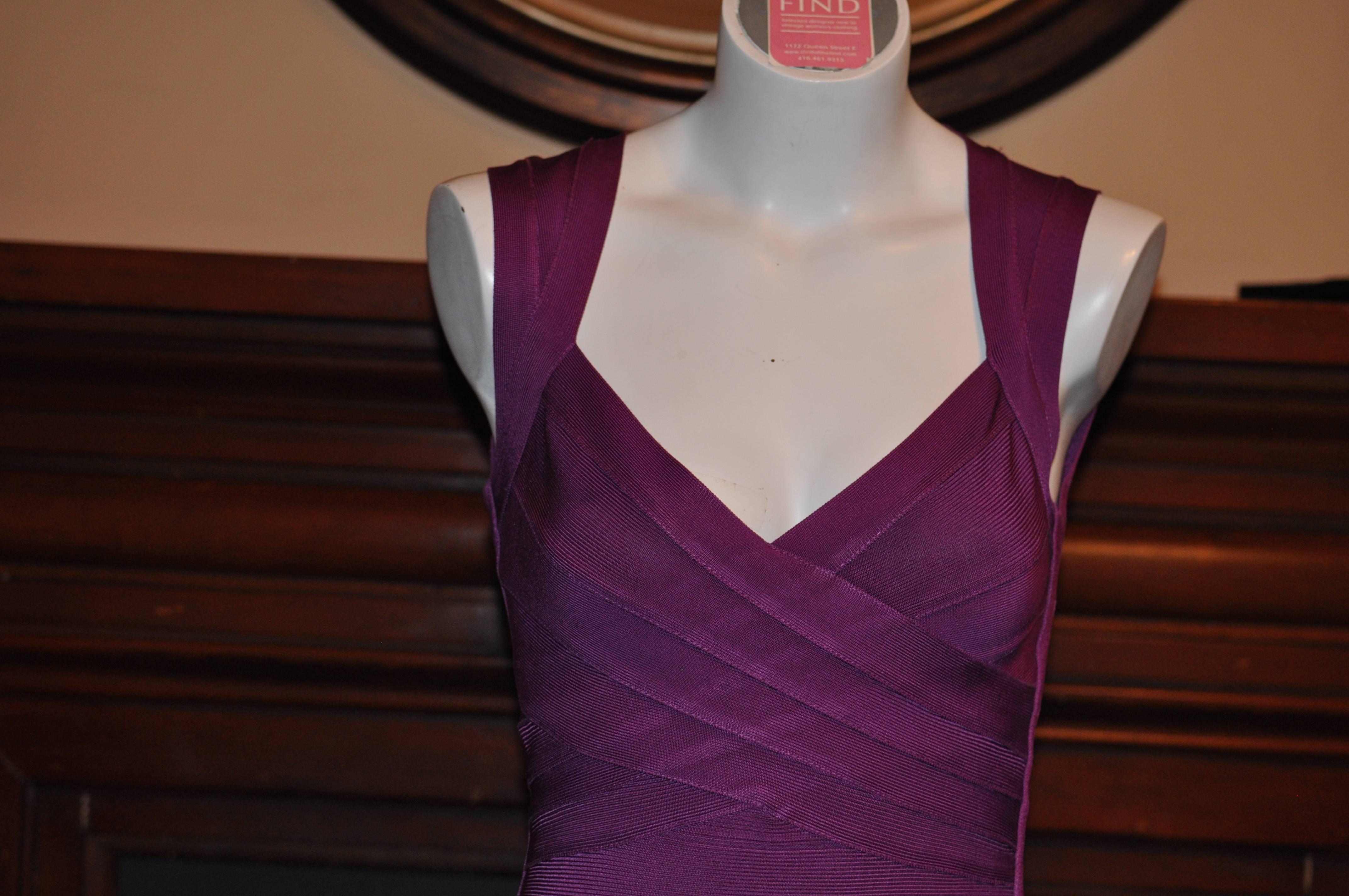 Herve Leger Bandeau Dress xs In Good Condition In Port Hope, ON