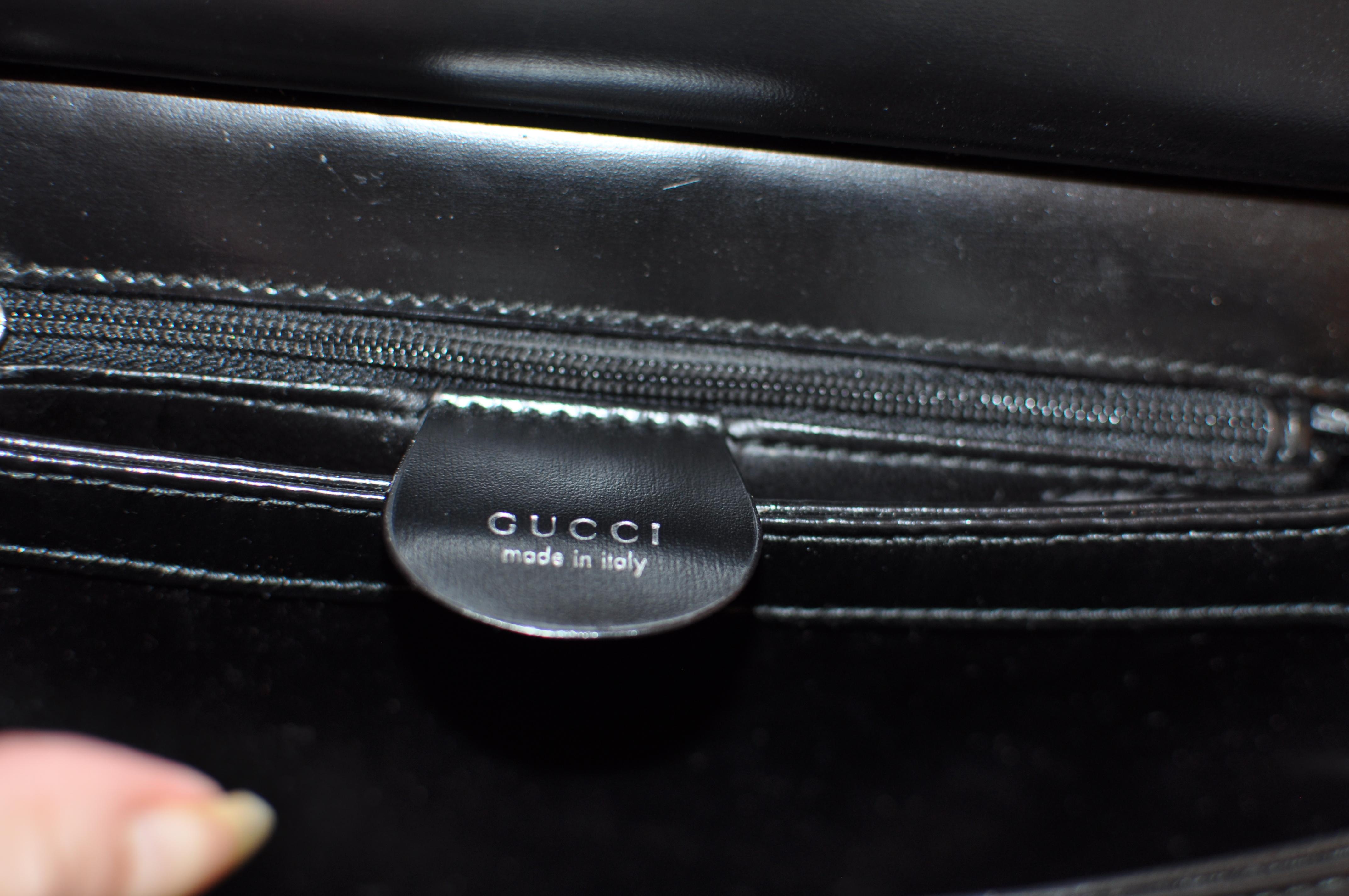 Gucci Black Leather Handbag  2