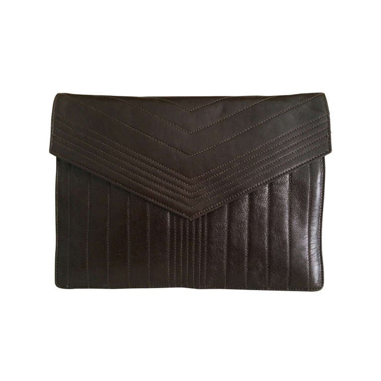 Yves Saint Laurent Leather clutch
