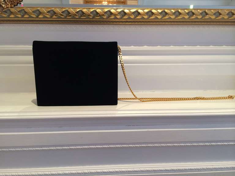 Valentino Forest Green Velvet Clutch In Excellent Condition In Port Hope, ON