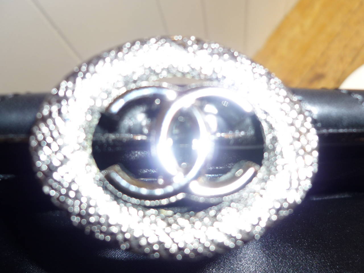 2006-8 Chanel Chevron Lambskin with Silver Clasp Clutch Never Used In New Condition In Port Hope, ON