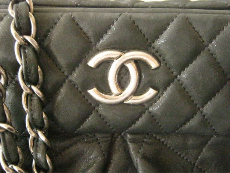 S/S 2012 As New CHANEL Iridescent Calfskin Chic Quilt Bowling Bag In Excellent Condition In Port Hope, ON