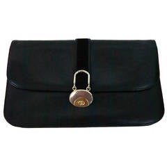 Gucci black leather clutch handbag 7