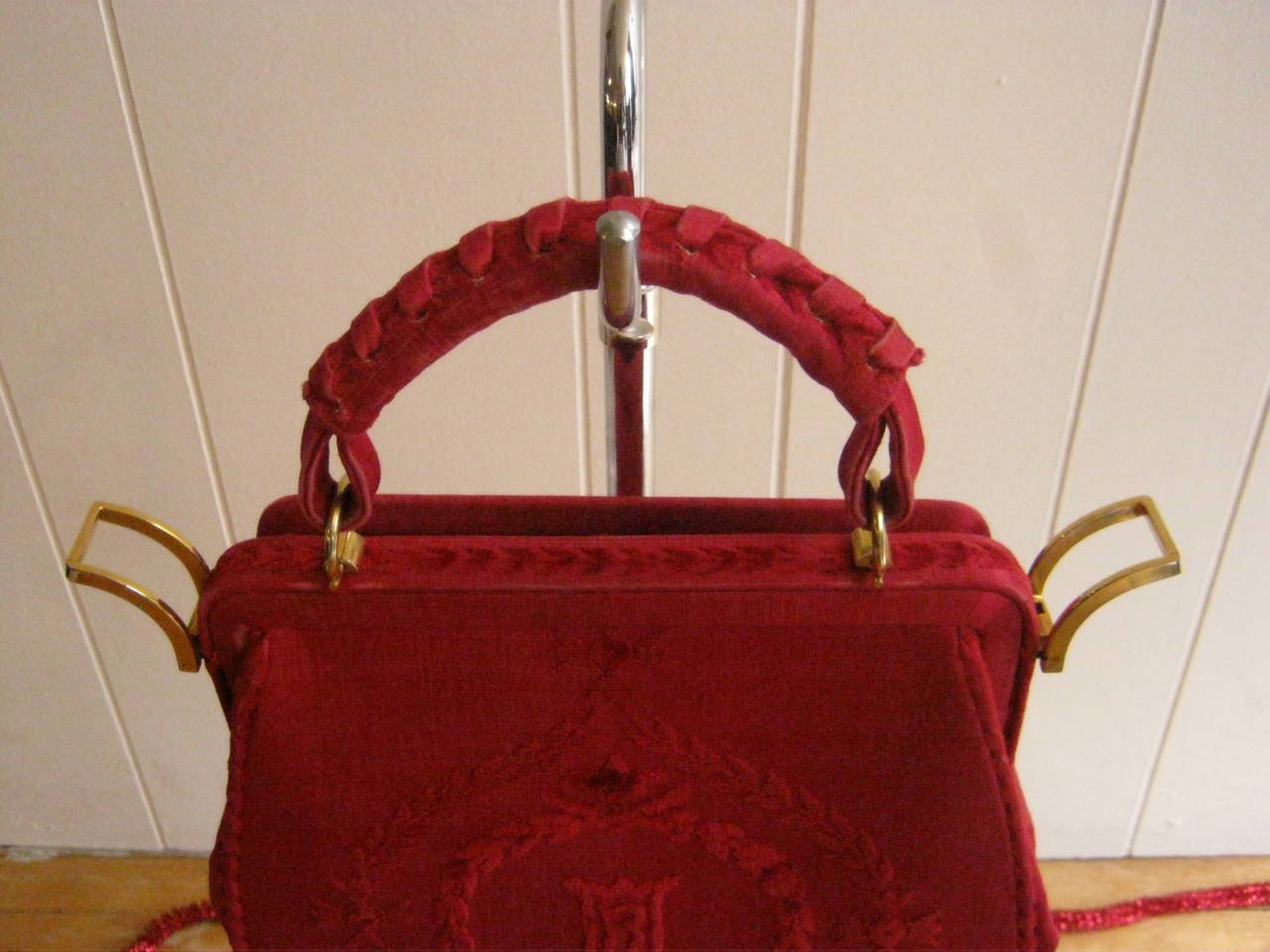 1960s Roberta Di Camerino Vintage Red Handbag In Good Condition In Port Hope, ON