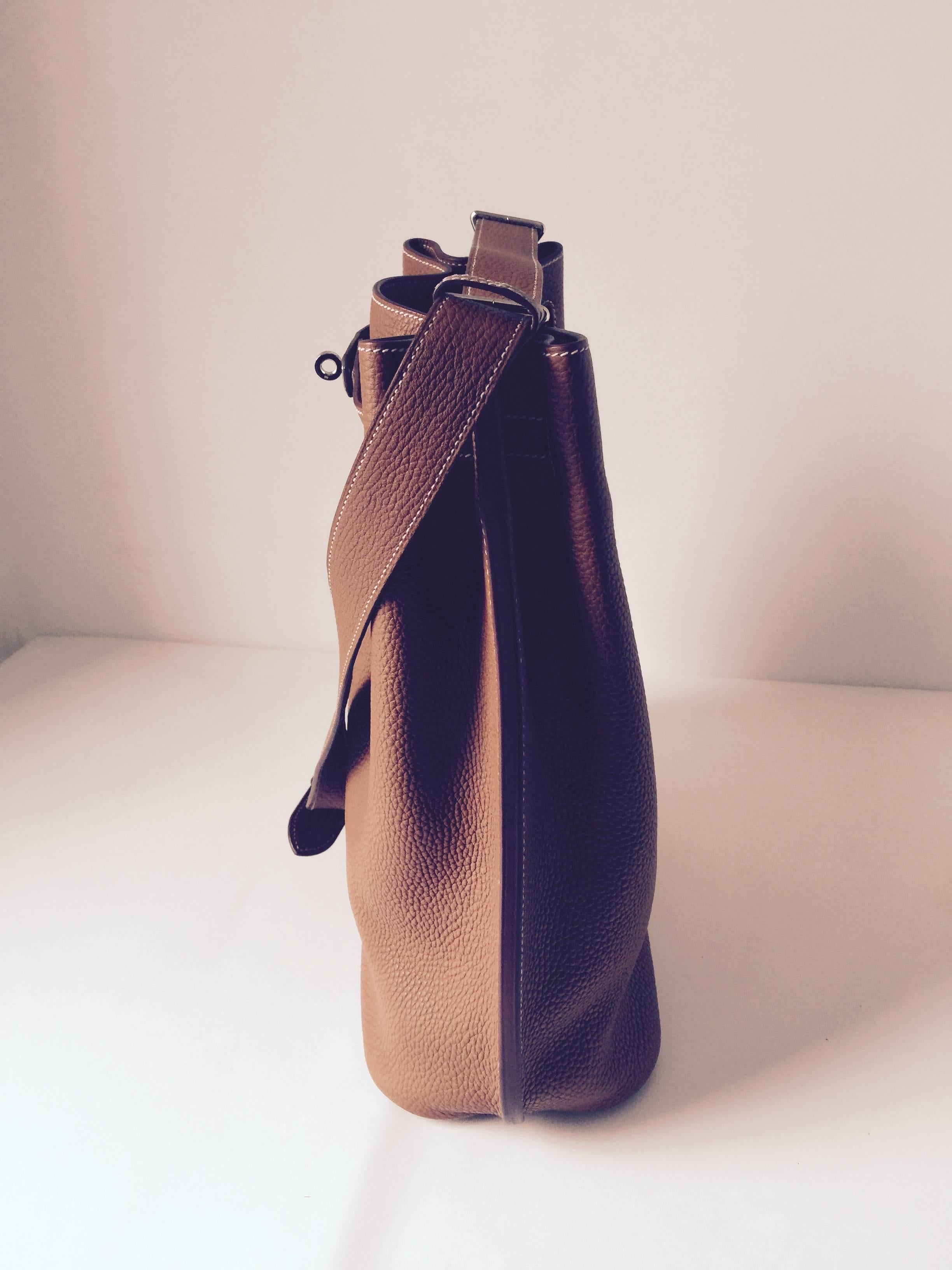 Hermes So Kelly Gold 26 Umhängetasche (Braun)