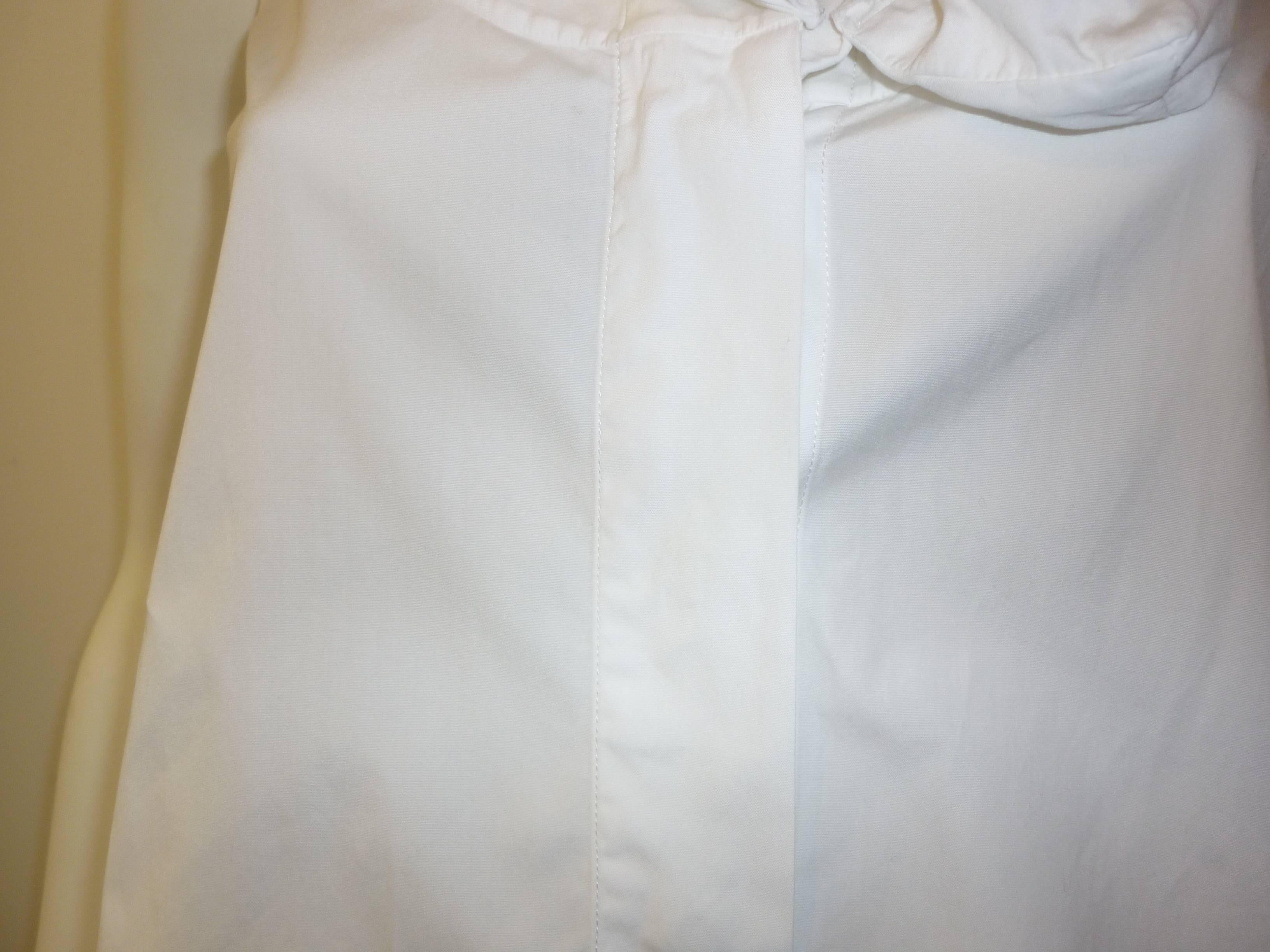 Givenchy White Cotton Ruffled Collar Blouse  In Excellent Condition In Port Hope, ON
