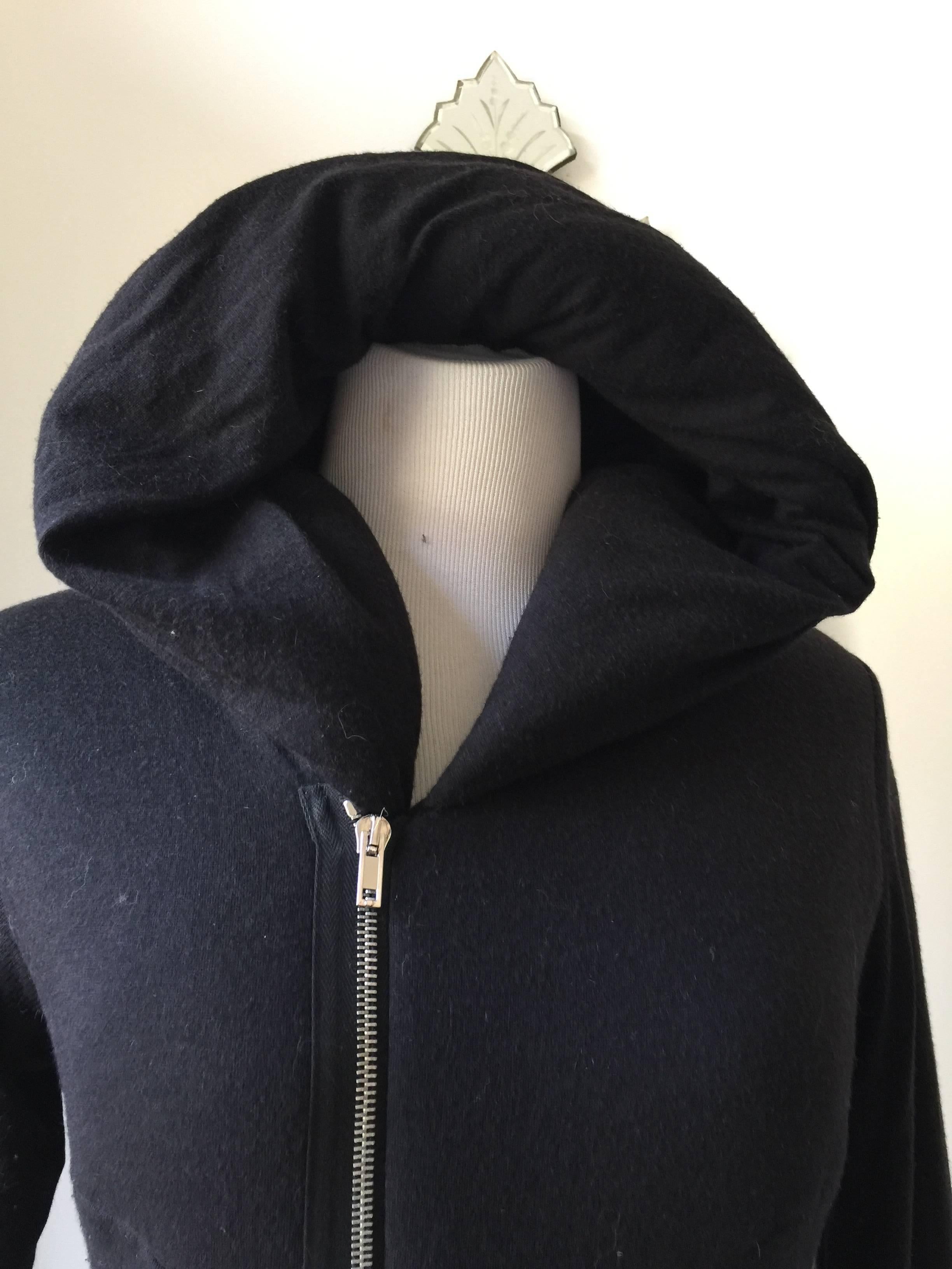 Rick Owens Hooded Top padded with asymetrical zipper with 2 
slanted pockets