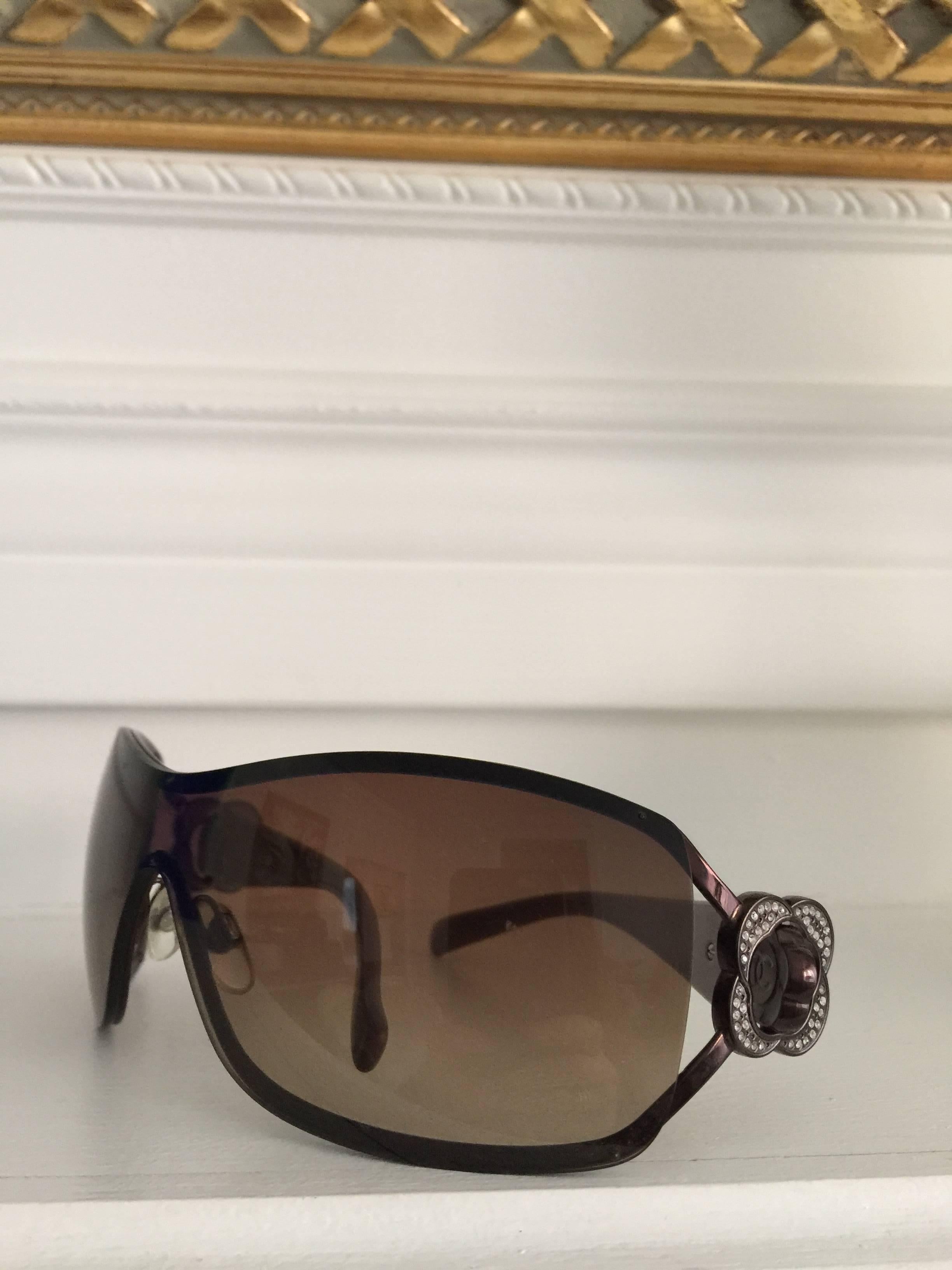 Chanel Swarovski Crystal Camelia CC Sunglasses 4164-B In Excellent Condition In Port Hope, ON