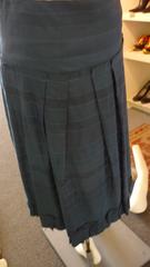 Lela Rose - Jupe vert foncé avec détails en forme d'origami (4)