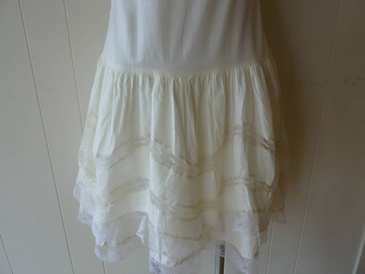 Miu Miu Cotton and Lace Dress In Excellent Condition In Port Hope, ON