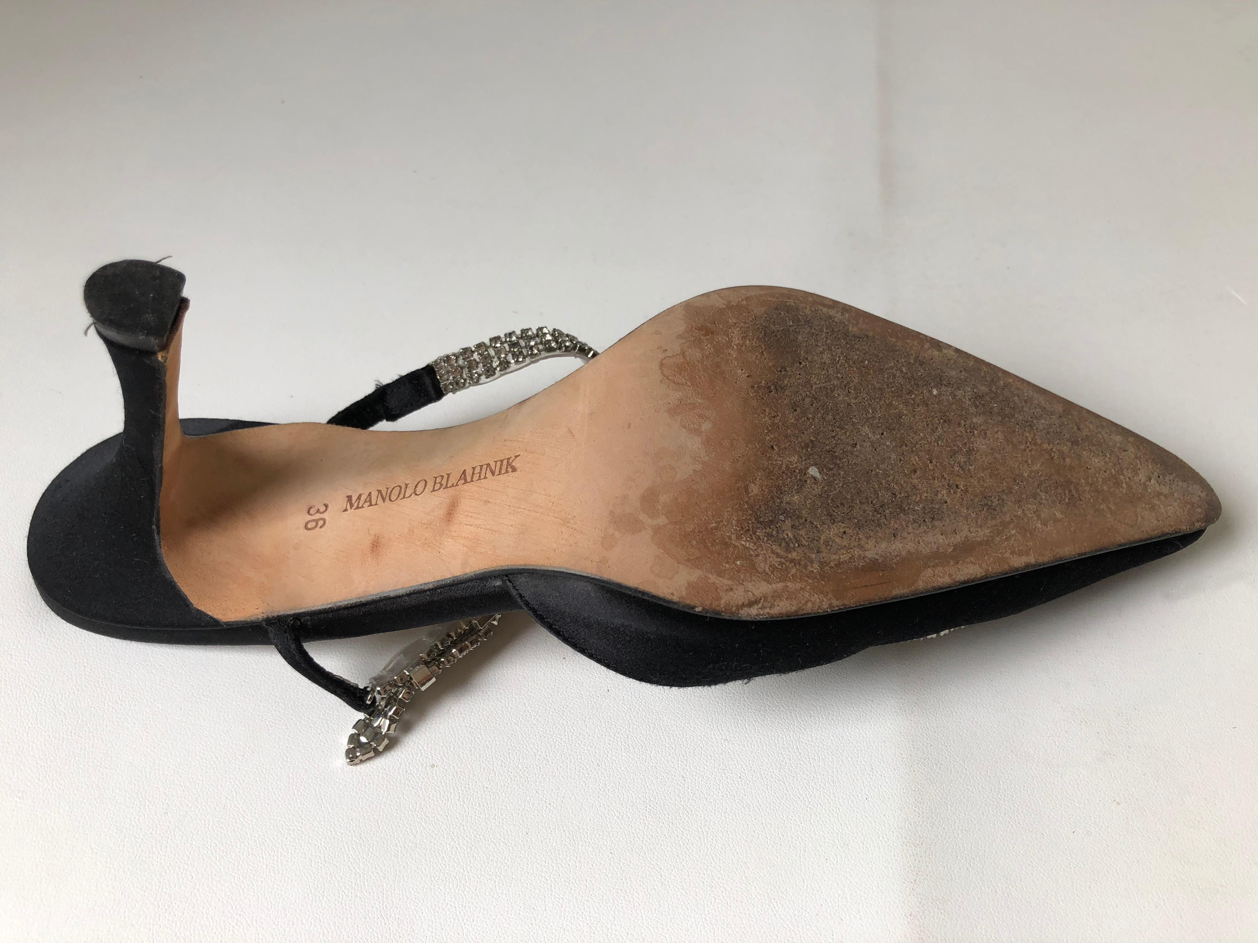 Manolo Blahnik Pointed Toe Shoe 36 1