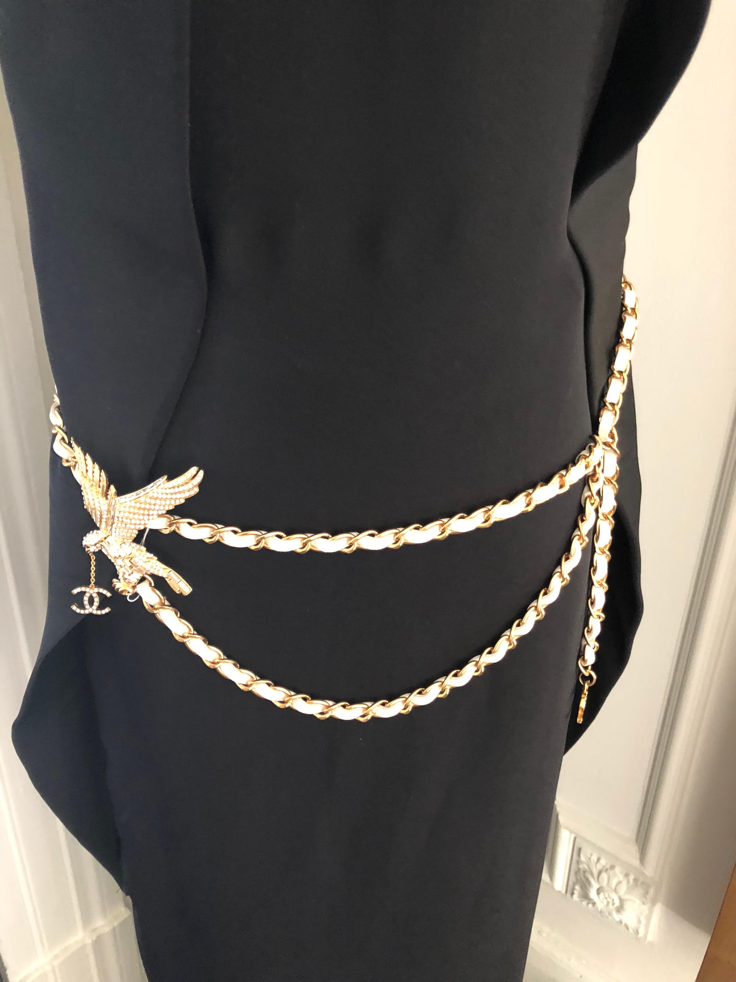 Chanel Jewelled Eagle White and Gold Runway Belt / Necklace In Excellent Condition In Port Hope, ON