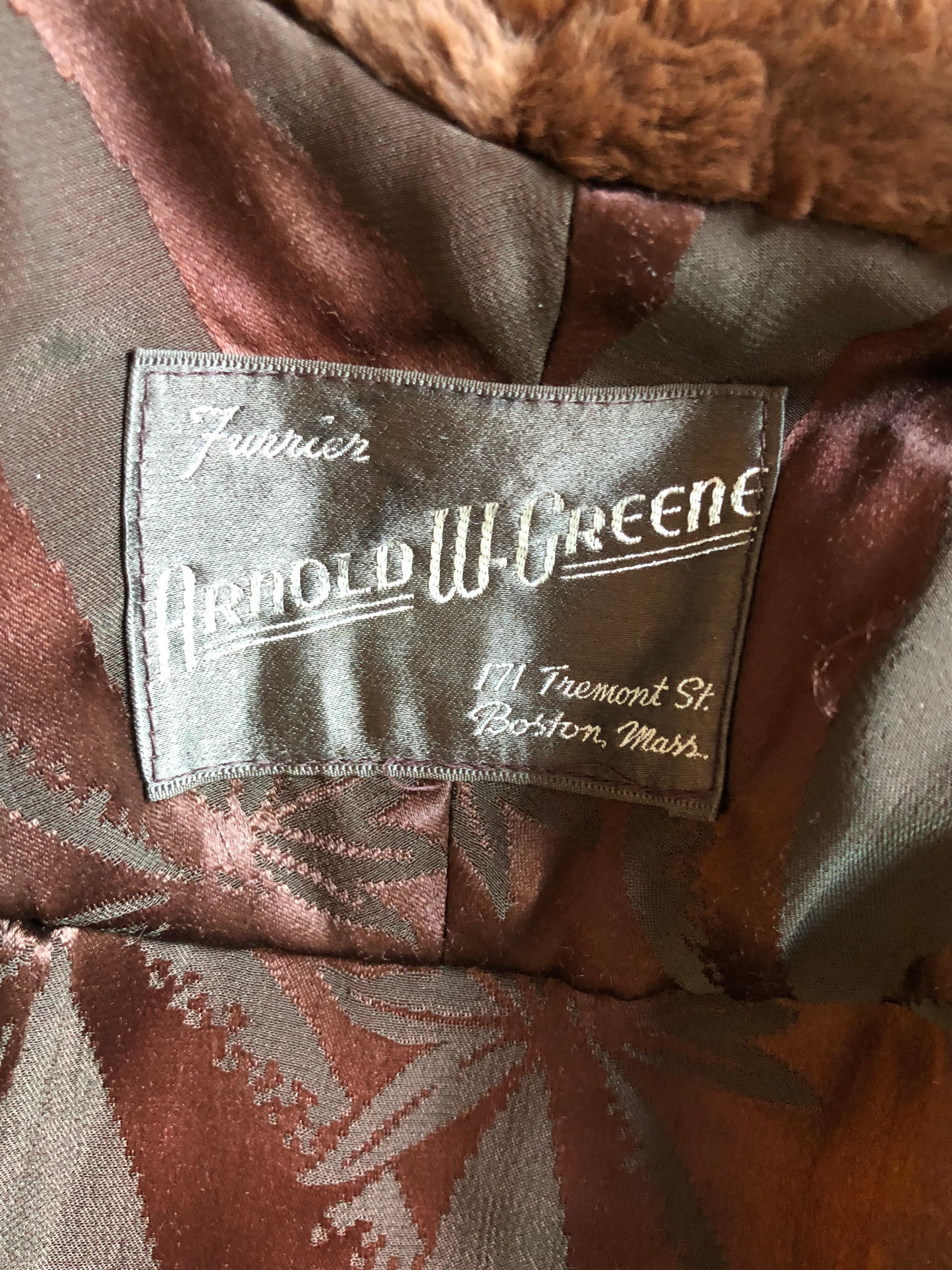 1940s Arnold W Greene Sheared Beaver Cape In Good Condition For Sale In Port Hope, ON