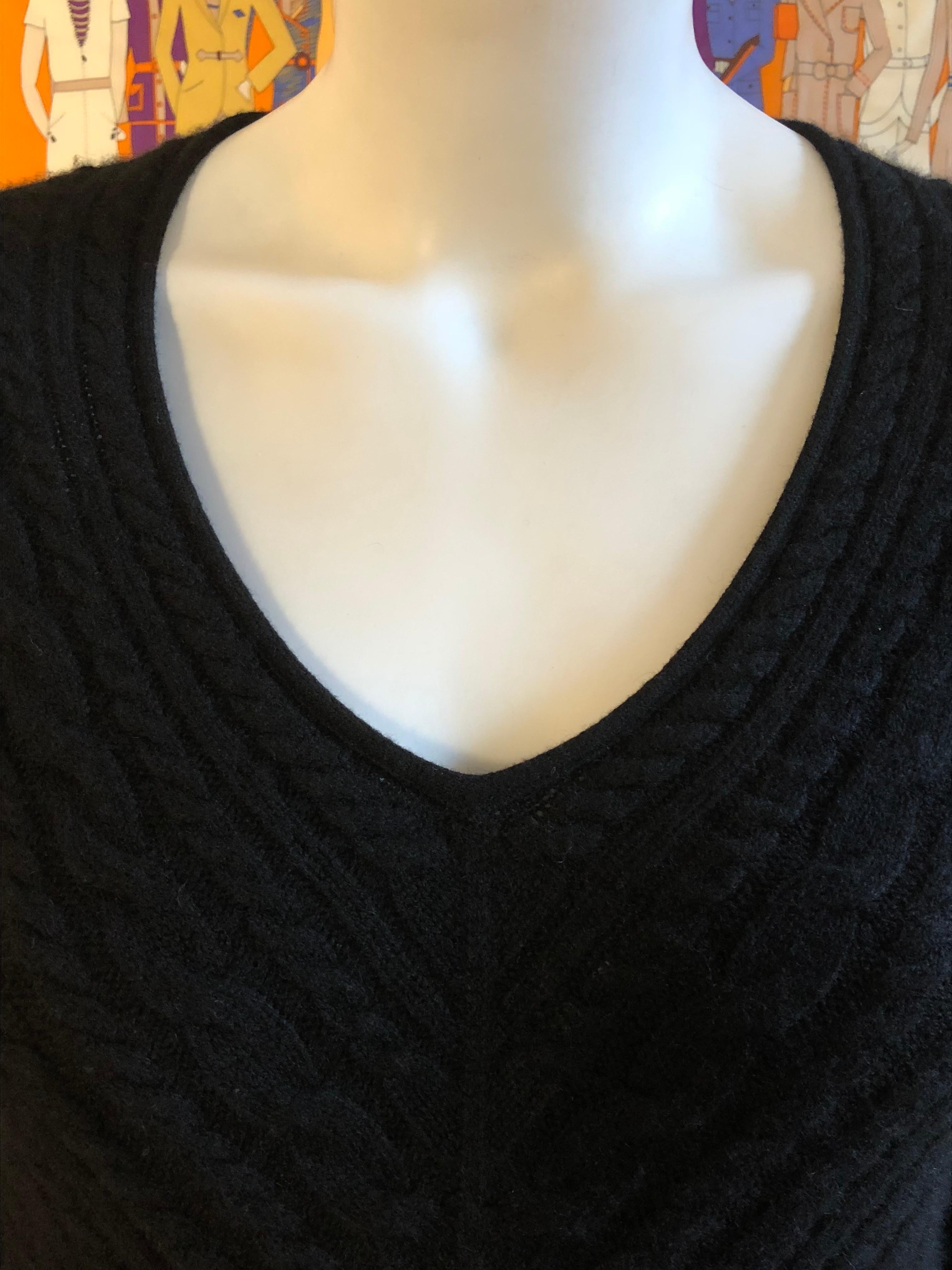 Women's or Men's Loro Piana Black Ribbed Cashmere Sweater 