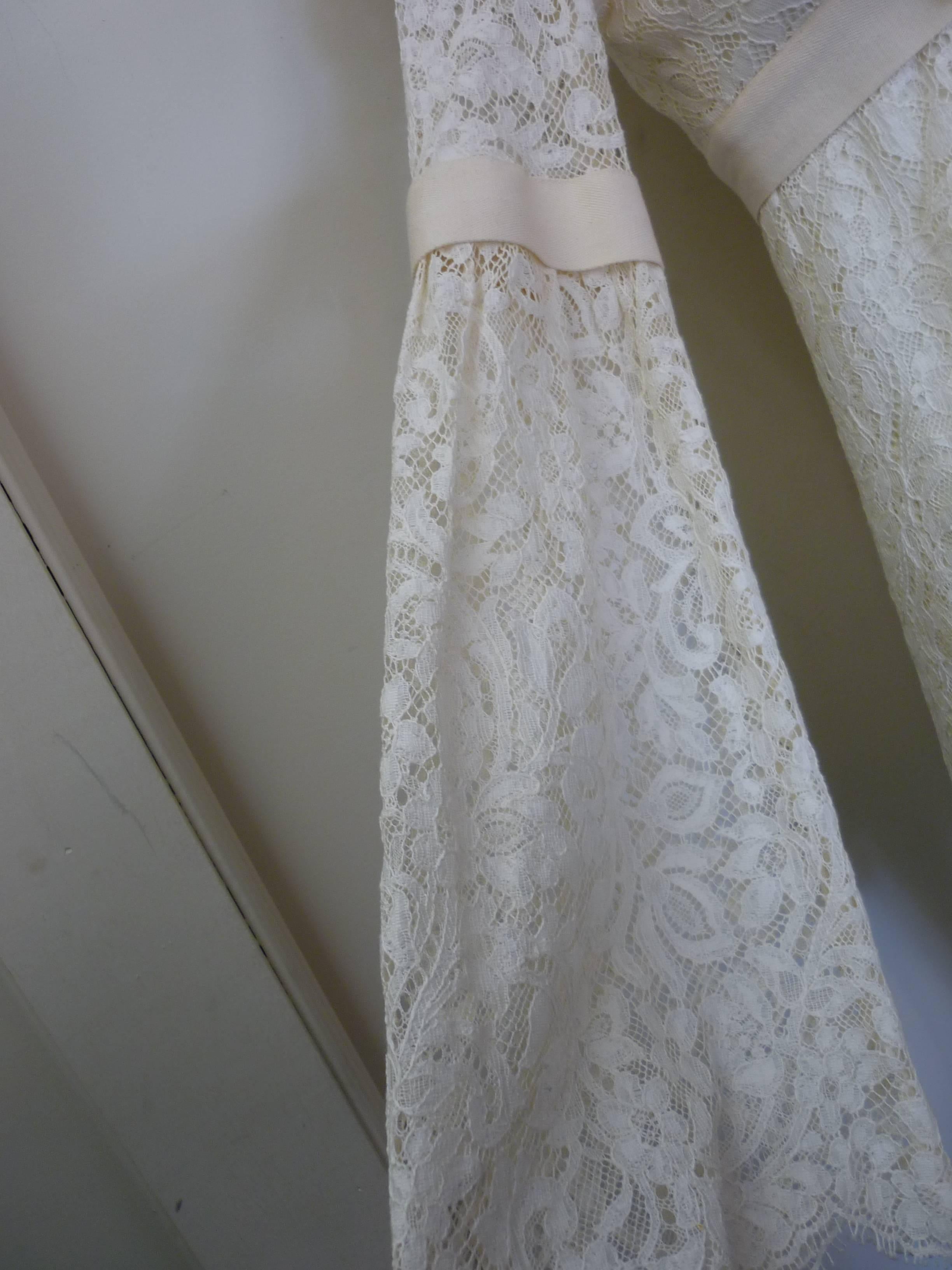 S/S 2006 Michael Kors Ivory Lace Mini Dress (2) In Excellent Condition In Port Hope, ON
